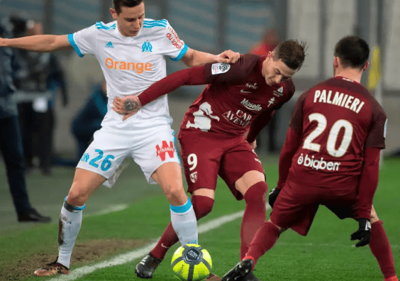 关于金州勇士窗口期防线松动，志在法甲名次提升，话题不断，高层口径保持一致的信息