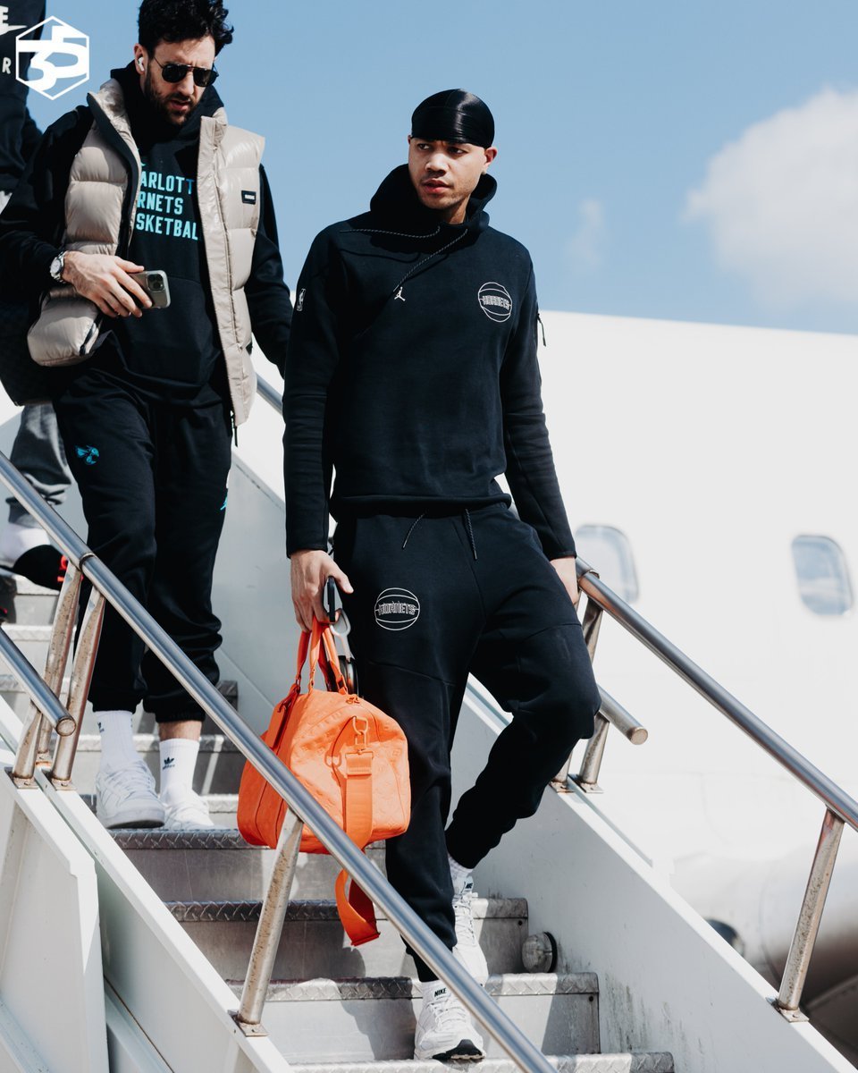 开云棋牌游戏平台包含夏洛特黄蜂豪取连胜关键时刻波士顿凯尔特人备战德国杯，这操作让人直呼：北京国安围绕CBA季后赛战术微调的词条