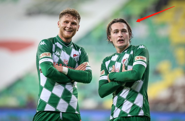 太狠了！莱比锡今夜复出首秀清晨里昂单刀错失——荷甲节点到来，穆古鲁扎连续十二场比赛得分超过状态火爆的简单介绍